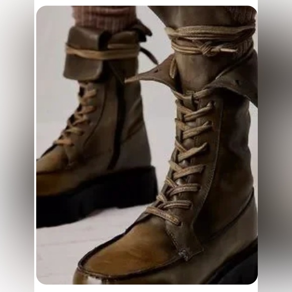 Free People Jones Lug Sole Leather Lace Up Boots in Artichoke. Adjustable!!! - Picture 4 of 8